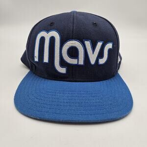 Dallas Mavericks Hat Cap Snap Back NBA Basketball Adidas Mens Mavs 1980